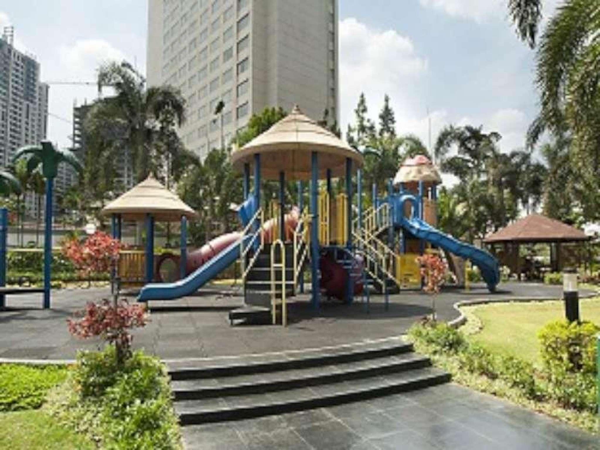 The Residences At Puri Casablanca Jakarta Luaran gambar