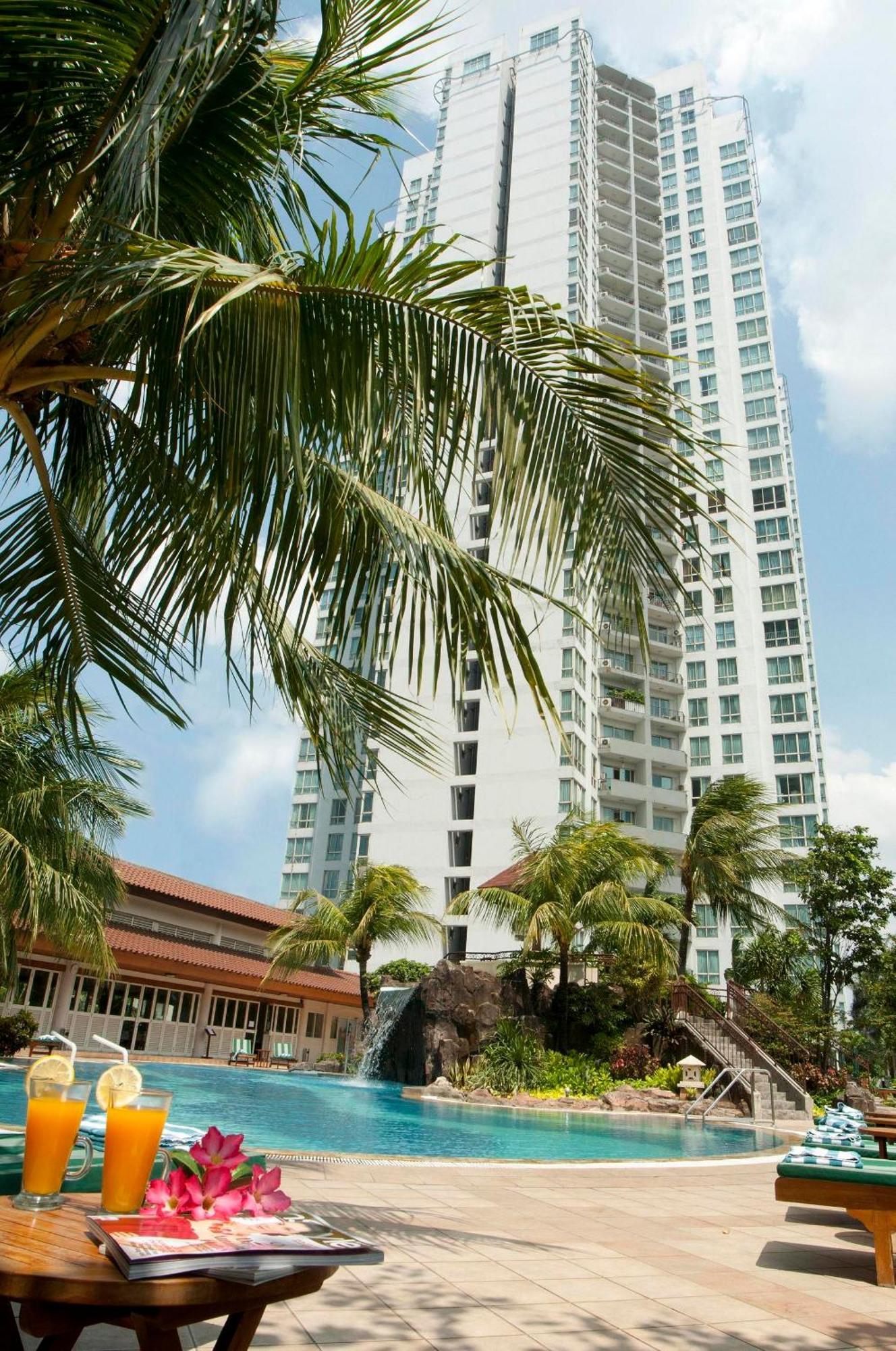The Residences At Puri Casablanca Jakarta Luaran gambar
